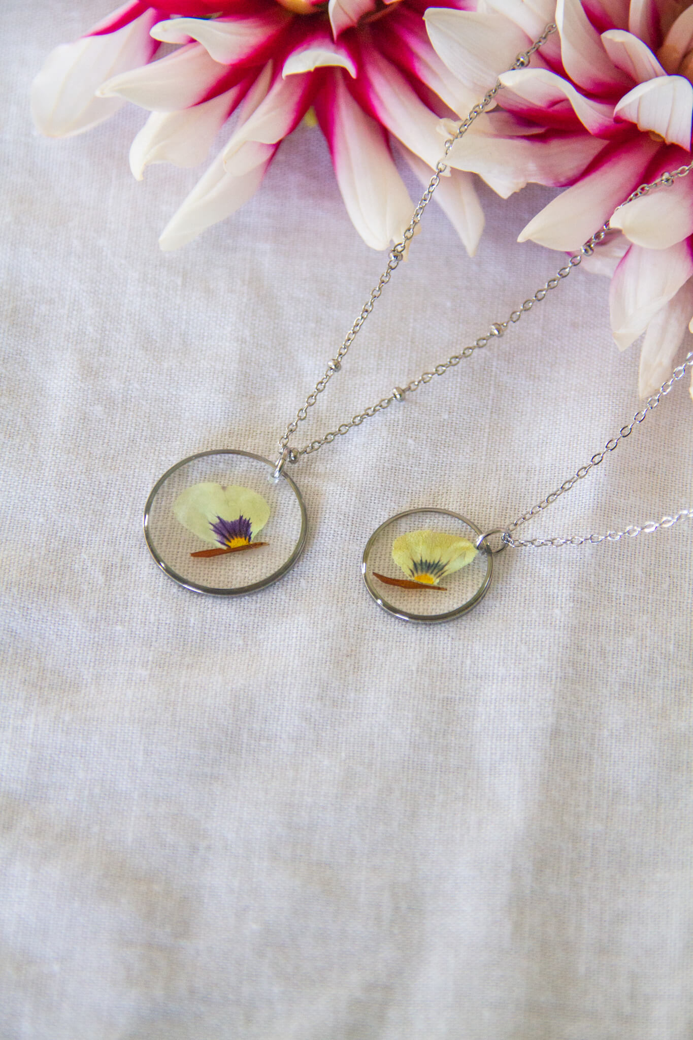 Botanical resin necklace- White viola stainless-steel necklace with small circle & medium circle pendants